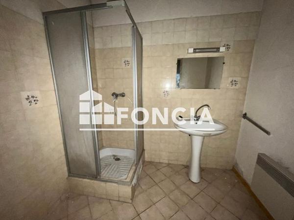 À vendre Immeuble 281 m² - La Javie 04420