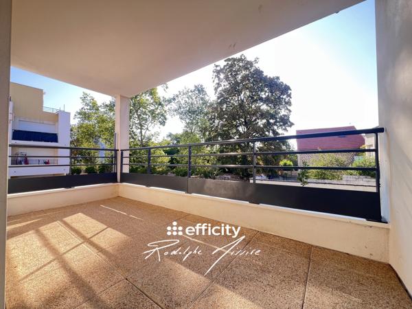 Appartement
         3 pièces
        - 62 m² 189 000 € *