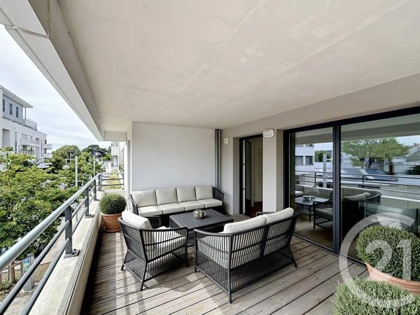 Appartement T2 à vendre  2 pièces - 49,72 m 2   LA BAULE  - 44