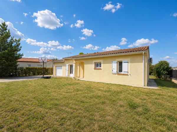 Maison
         5 pièces
        - 118 m² 259 000 € *