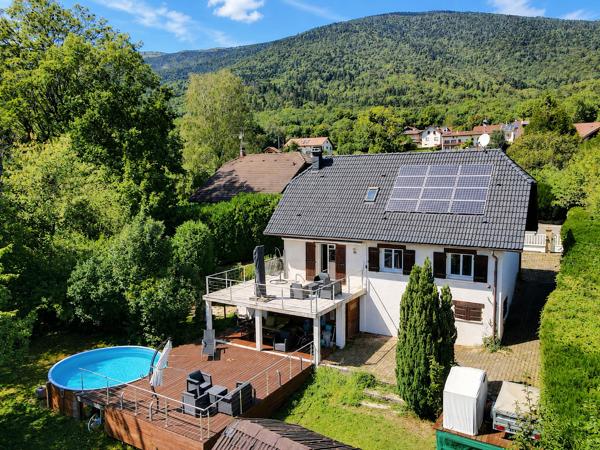 Maison 4 Pièces 184 m2