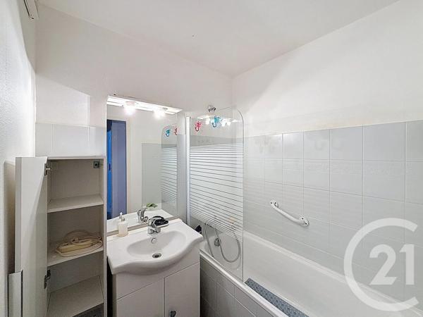 Appartement T2 à vendre  2 pièces - 43,50 m 2   LA BAULE  - 44