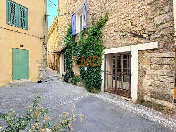Maison de village en pierre – 4 chambres – Trans-en-Provence