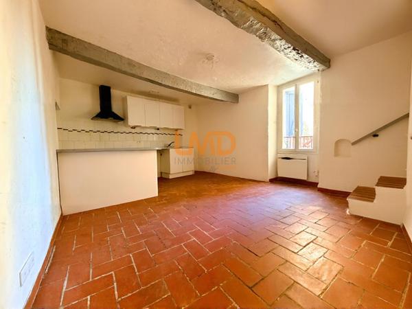 Maison de village en pierre – 4 chambres – Trans-en-Provence