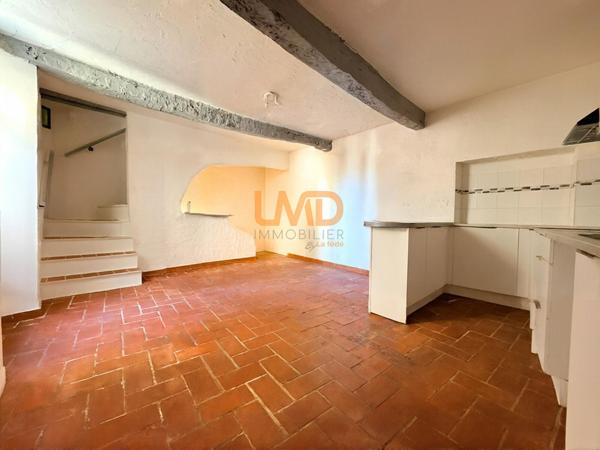 Maison de village en pierre – 4 chambres – Trans-en-Provence