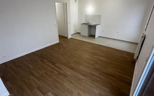 Appartement à louer    3 pièces • 62,42 m2 Romainville