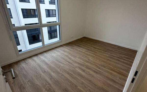 Appartement à louer    3 pièces • 62,42 m2 Romainville