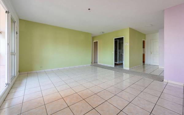Appartement 4 pièces 86 m² PIERRE BENITE