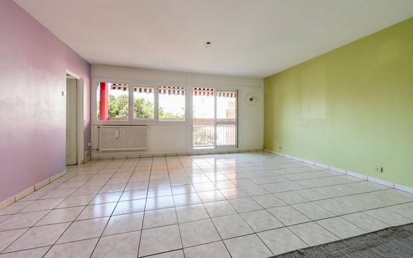 Appartement 4 pièces 86 m² PIERRE BENITE
