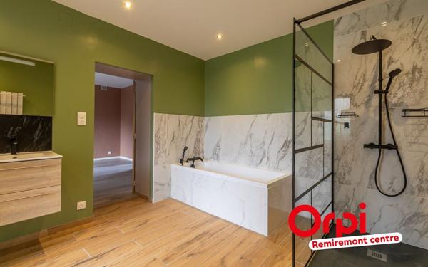 Maison à vendre    4 pièces •  Pouxeux