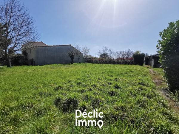 Vente terrain constructible Niort, 2067m² 114 500€ Deux-sèvres Poitou-charentes Page detail.htm