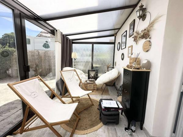 Maison sur plus dun hectare clos  Idéal chevaux ou nature