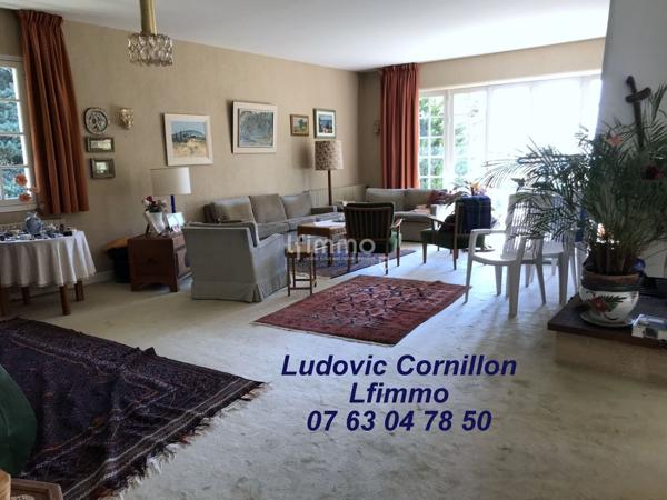 Maison 207 m2 sur sous-sol (360 m2 utiles), piscine; vue panoramique