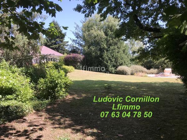 Maison 207 m2 sur sous-sol (360 m2 utiles), piscine; vue panoramique