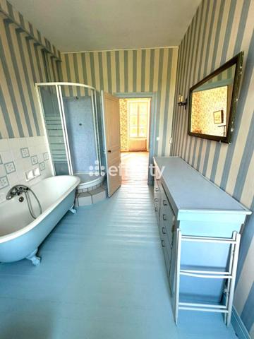 Maison 8 pièces - 190 m²