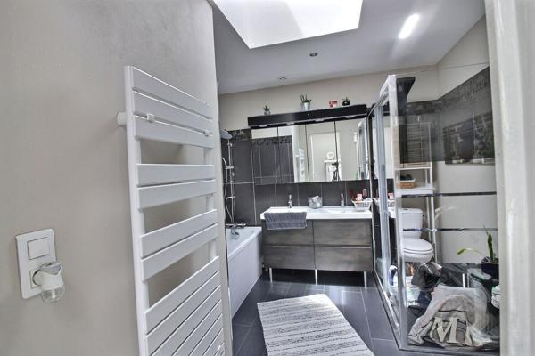 Maison Lille 178 m2 semi plein pied  5 chambres jardin