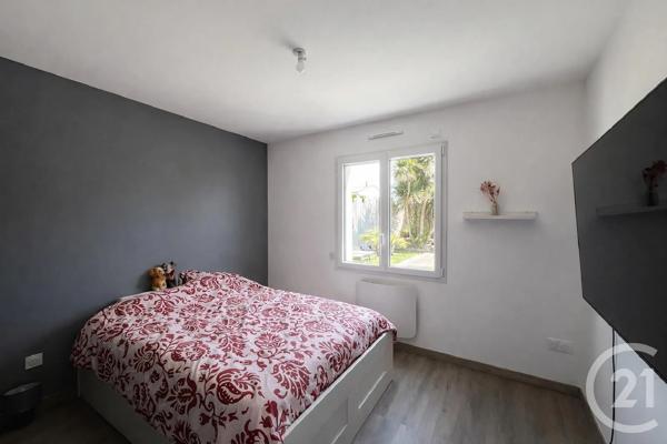 Maison à vendre  6 pièces - 150,28 m 2   ST HILAIRE DE RIEZ  - 85