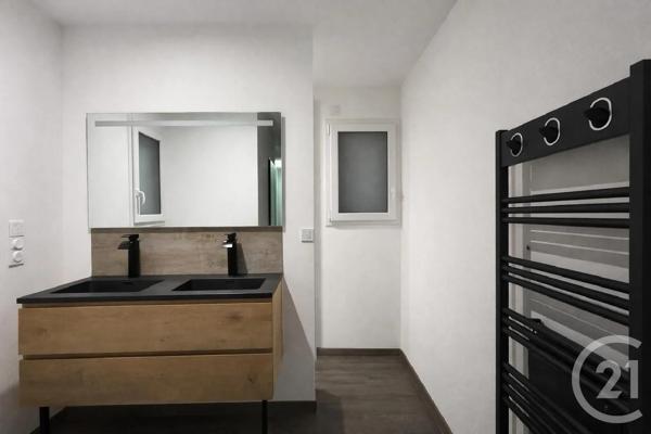 Maison à vendre  6 pièces - 150,28 m 2   ST HILAIRE DE RIEZ  - 85