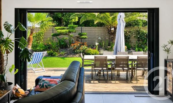 Maison à vendre  6 pièces - 150,28 m 2   ST HILAIRE DE RIEZ  - 85