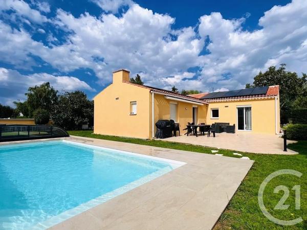 Maison à vendre  6 pièces - 150,28 m 2   ST HILAIRE DE RIEZ  - 85