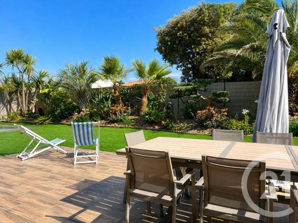 Maison à vendre  6 pièces - 150,28 m 2   ST HILAIRE DE RIEZ  - 85