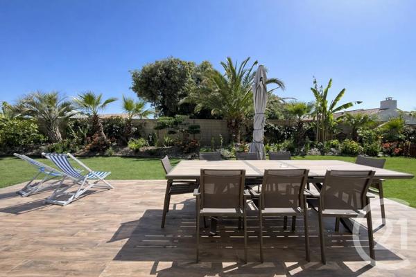 Maison à vendre  6 pièces - 150,28 m 2   ST HILAIRE DE RIEZ  - 85