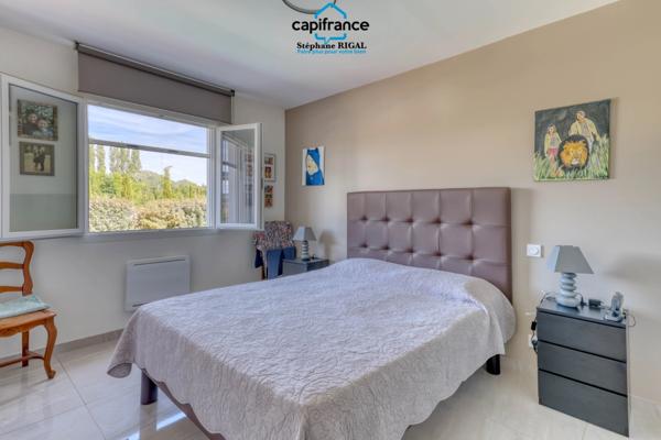 Maison à vendre 5 pièces Maison de 123 m2 habitables sur 800m2 de terrain et piscine