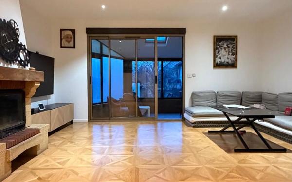 Maison à vendre    6 pièces •  Stains