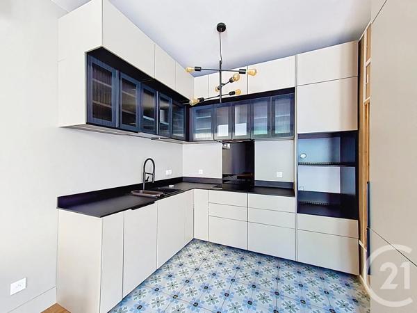 Appartement F2 à vendre  2 pièces - 49 m 2   SATHONAY CAMP  - 69