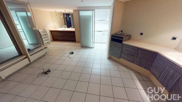 A VENDRE LOCAL PROFESSIONNEL PONTARLIER 195 M²