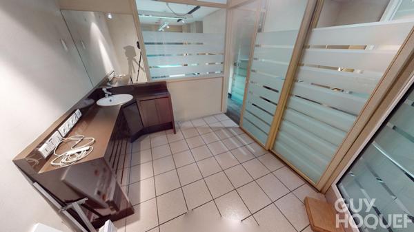 A VENDRE LOCAL PROFESSIONNEL PONTARLIER 195 M²