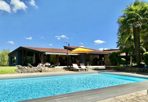MAGNIFIQUE PROPRIÉTÉ DANS LE BOCAGE VENDÉEN.