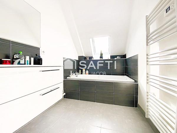 Maison 7 pièces avec sous-sol complet et 6 chambres