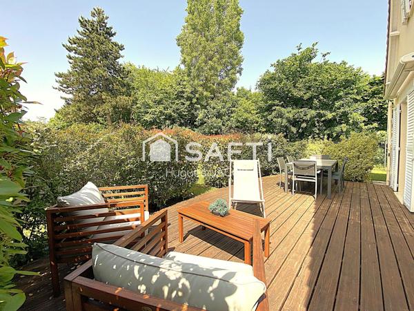 Maison 7 pièces avec sous-sol complet et 6 chambres