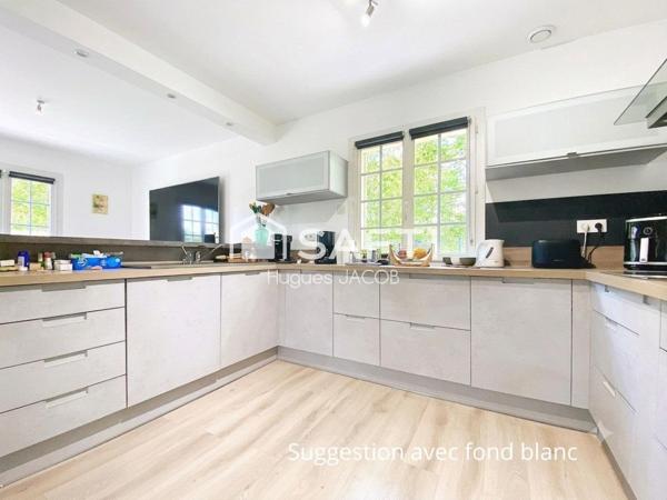Maison 7 pièces avec sous-sol complet et 6 chambres