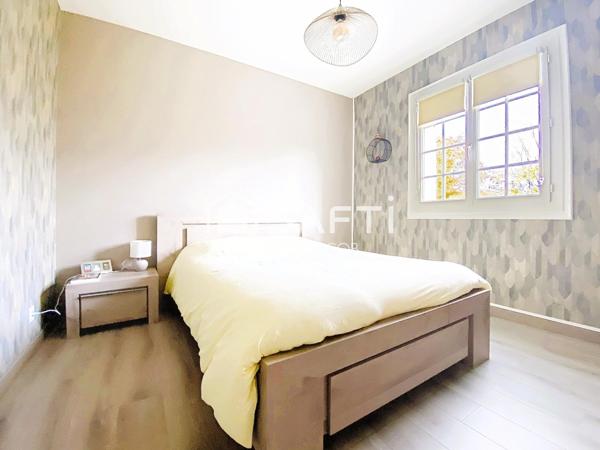 Maison 7 pièces avec sous-sol complet et 6 chambres