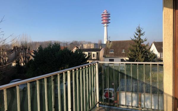 Appartement à louer    1 pièce •  Chennevières-sur-Marne