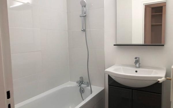 Appartement à louer    1 pièce •  Chennevières-sur-Marne