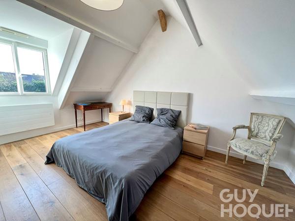 Maison meublée 7 pièces de 262.13 m²