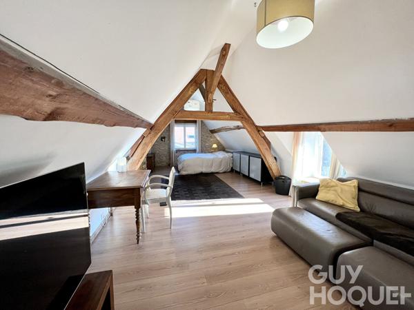 Maison meublée 7 pièces de 262.13 m²