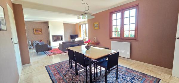 Maison à vendre 7 pièces SAINT FUSCIEN (80)