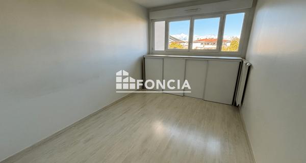 Location Appartement 3 pièces 72.44 m² - La Roche-sur-foron 74800