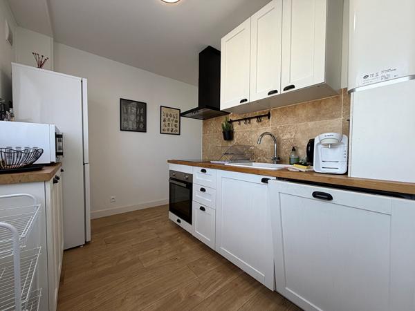 A LOUER MEUBLE - TYPE3 _59.54M² CARREZ - CHALON SUR SAONE
