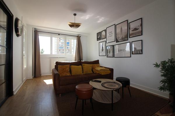 A LOUER MEUBLE - TYPE3 _59.54M² CARREZ - CHALON SUR SAONE