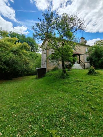 Maison de caractère de 275m2 sur parc arboré de 3000m2