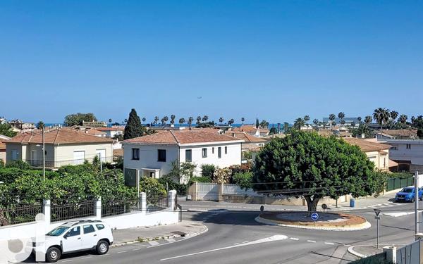 Appartement à vendre    4 pièces • 145 m2 Villeneuve-Loubet