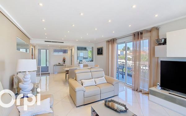 Appartement à vendre    4 pièces • 145 m2 Villeneuve-Loubet