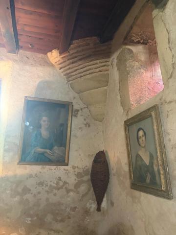 MARCIAC(32): ancienne SEIGNEURIE avec BEAU CHATEAU XIV sur 3,5ha, cachée, au bout du chemin, sans voisin, en campagne, 500m2 habitables, piscine chauffée, découvrez les riches heures des seigneurs