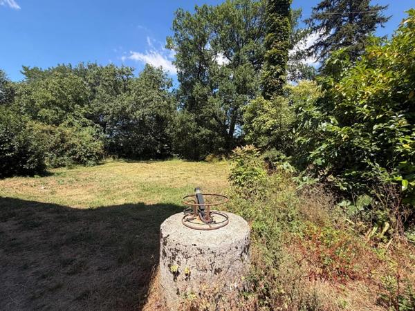 MARCIAC(32): ancienne SEIGNEURIE avec BEAU CHATEAU XIV sur 3,5ha, cachée, au bout du chemin, sans voisin, en campagne, 500m2 habitables, piscine chauffée, découvrez les riches heures des seigneurs