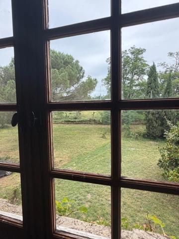 MARCIAC(32): ancienne SEIGNEURIE avec BEAU CHATEAU XIV sur 3,5ha, cachée, au bout du chemin, sans voisin, en campagne, 500m2 habitables, piscine chauffée, découvrez les riches heures des seigneurs